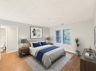 14231 Jib St APT 11, Laurel, MD 20707