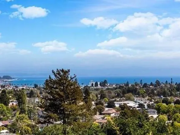 130 Bayona Dr, Santa Cruz, CA 95060