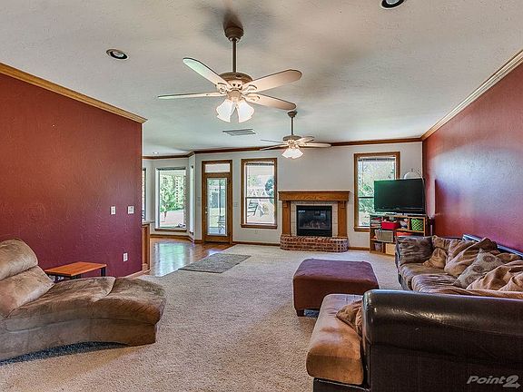 1505 SW 40th St-22
