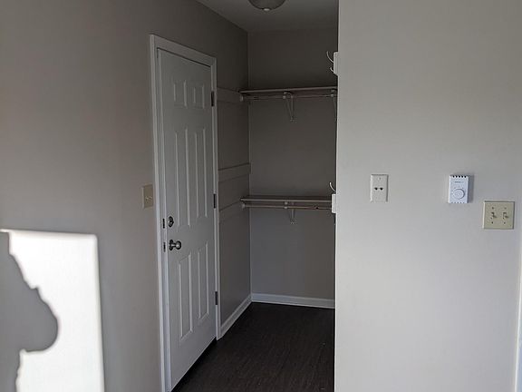2nd image of 843 N Gladstone Ave APT 9