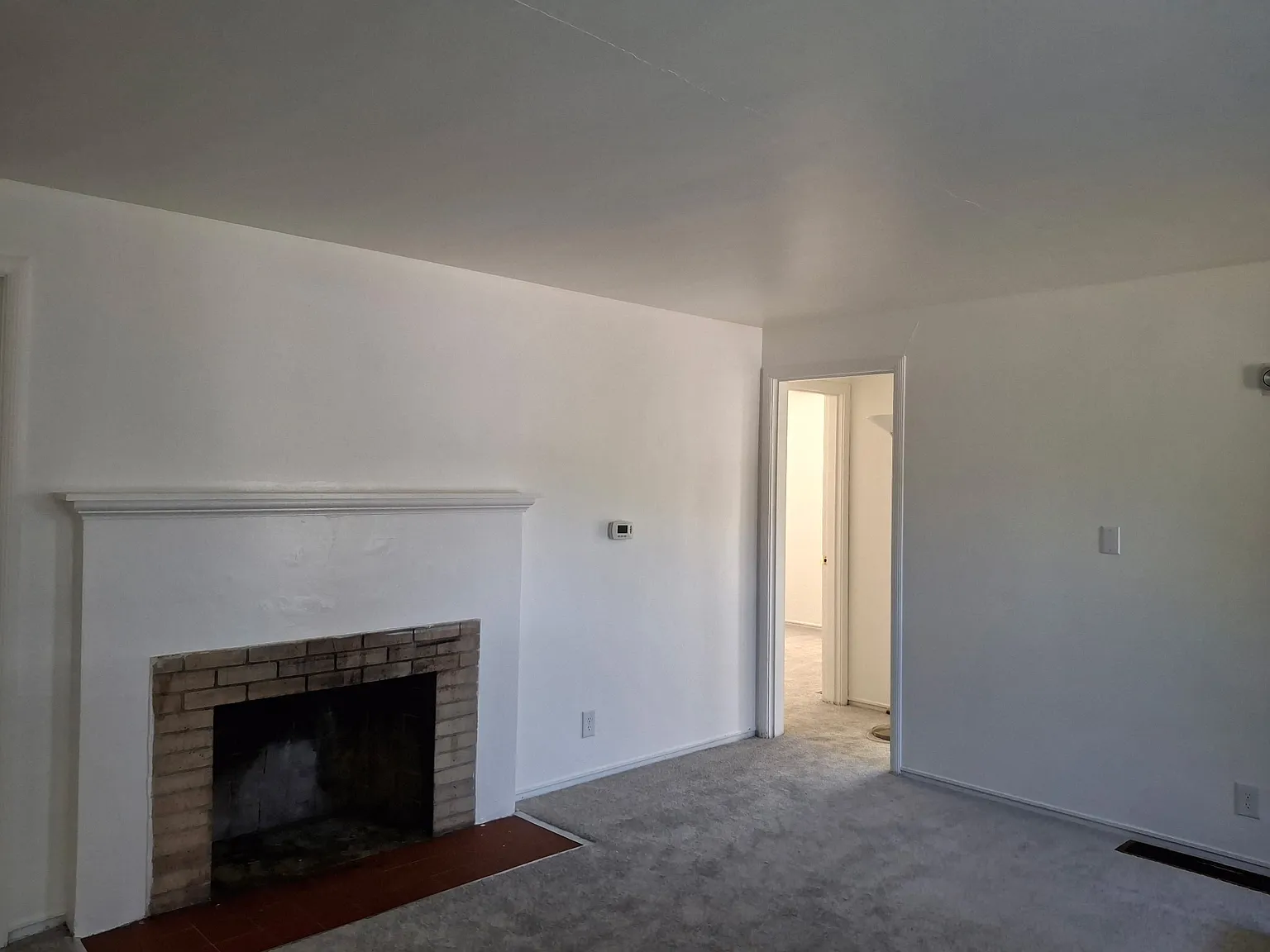 2 bed, 780 sqft, $2,450 — Photo 3