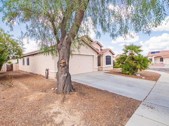 3rd image of 6920 W Red Rock Dr