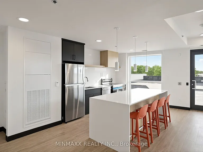 1333 Weber St E #710 — Photo 48