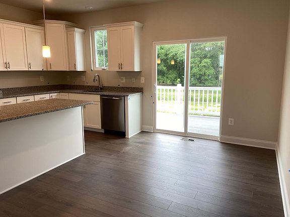 4th image of 35167 Wright Way