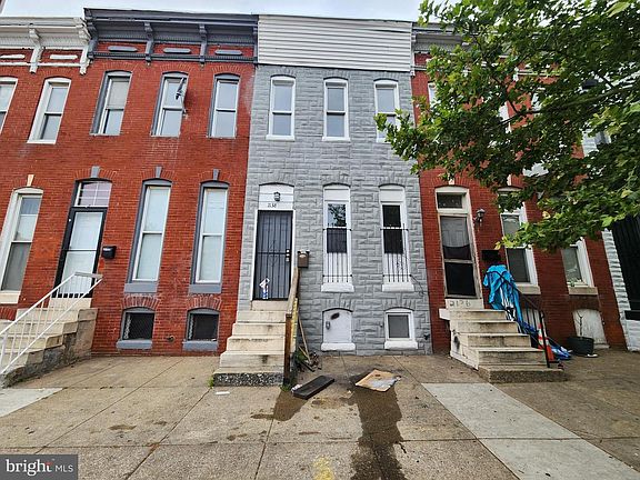 3rd image of 2138 Wilkens Ave