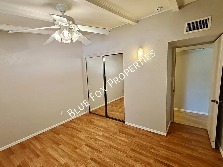 5901 N Oracle Rd #18 — Photo 13