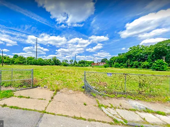 1801 W Courtland St, Philadelphia, PA 19140