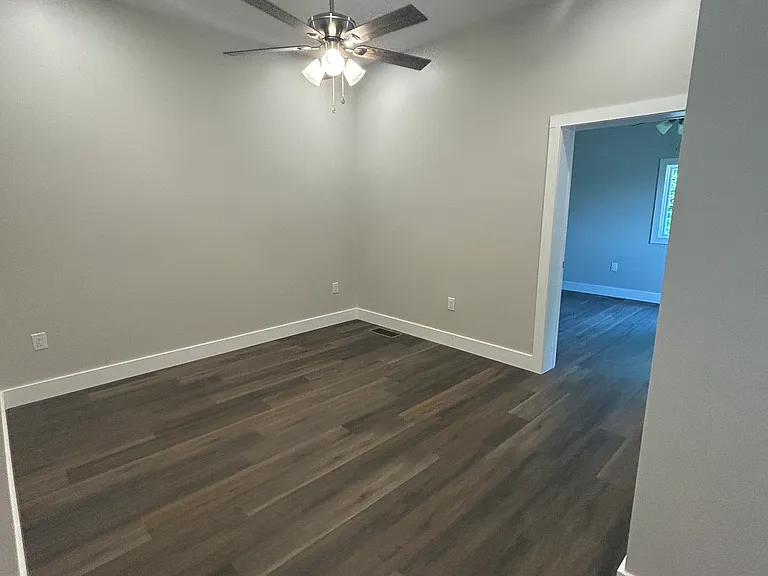 337 Madison St — Photo 6