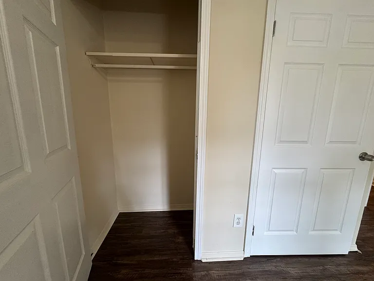 6108 King William Dr — Photo 13