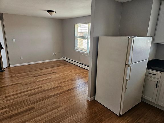 3rd image of 96 Clinic Dr