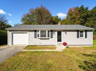 555 Old Fall River Rd, Swansea, MA 02777