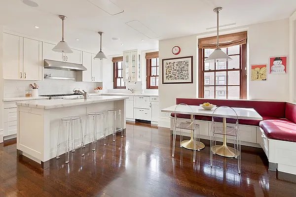 Sold by Corcoran | media 28