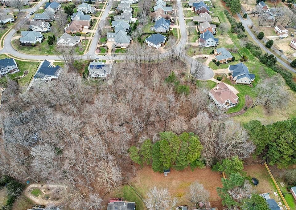 176 Nottinghamshire Williamsburg VA Zillow