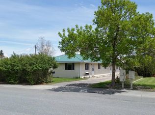 1626A 18th St, Cody, WY 82414