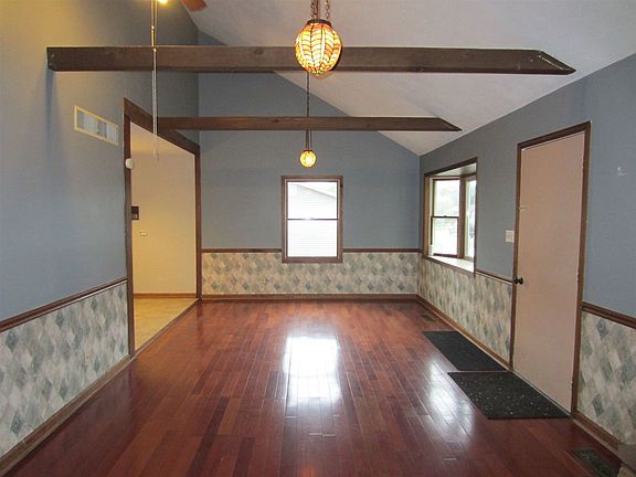4th image of 5913 N New York Ave