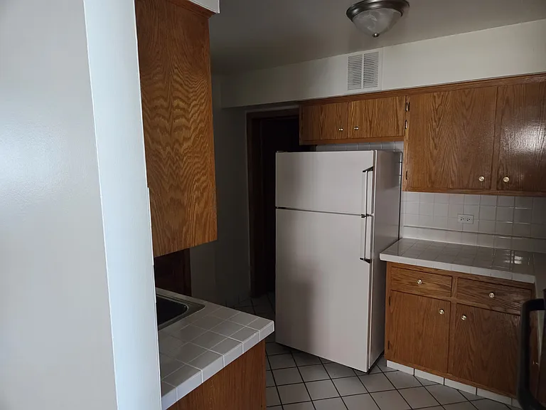 41 Conti Pkwy — Photo 5