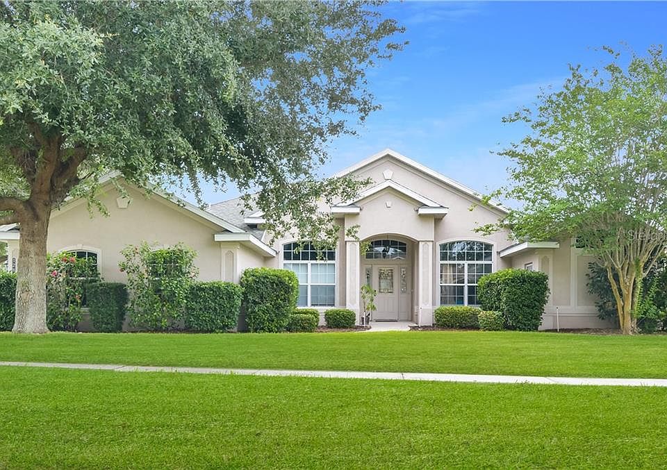 1st image of 12838 Colonnade Cir