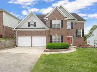 1709 Deer Valley Rd, Hoover, AL 35226