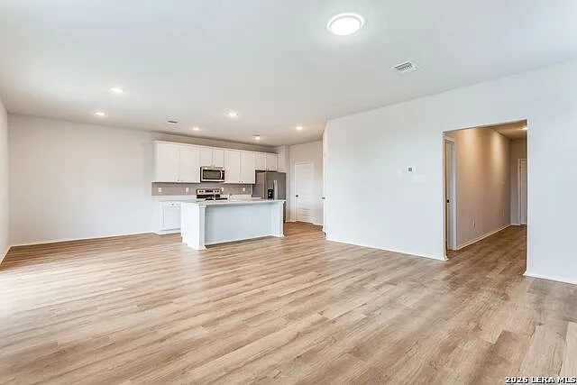 14626 Emerio Dr — Photo 5
