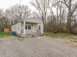 5847 Artwell Dr, Sylvania, OH 43560