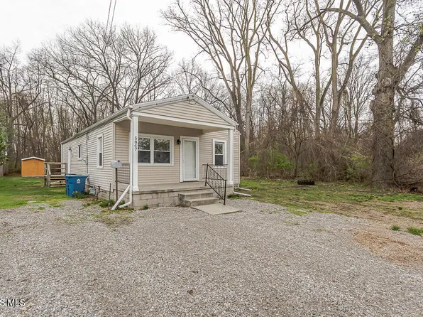 5847 Artwell Dr, Sylvania, OH 43560