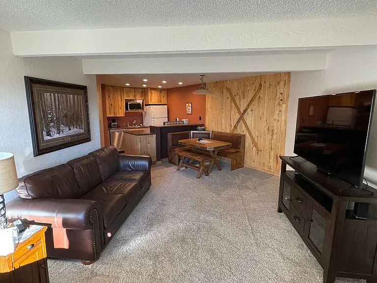 7316 Ryan Gulch Rd #D — Photo 1