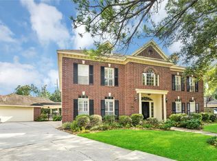 16003 Winchmore Hill Dr, Spring, TX 77379