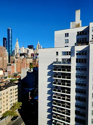 Sold by Hope Platinum Realty  | media 25