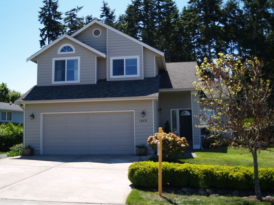 1st image of 1489 NW 8th Ave