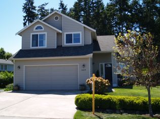1489 NW 8th Ave, Oak Harbor, WA 98277