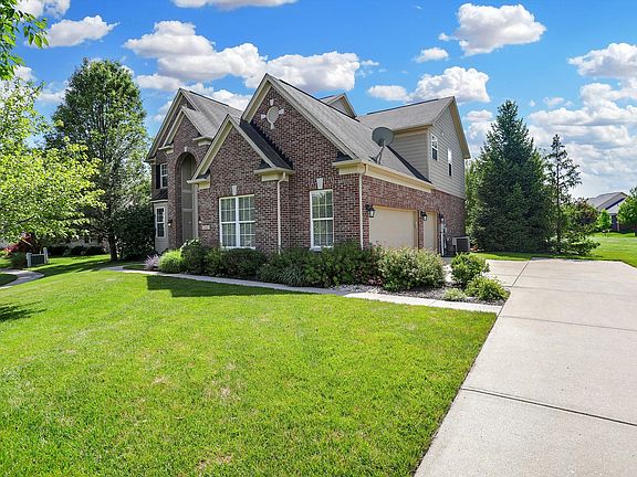 2nd image of 6816 Windemere Cir