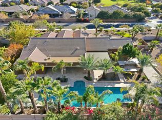 2218 E Brooks Farm Rd, Gilbert, AZ 85298