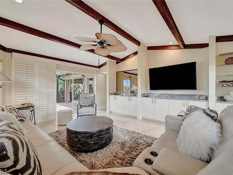 9341 White Hickory Ln — Photo 15