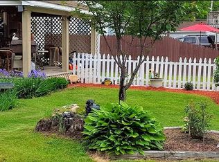 14 Babb Rd, Southwick, MA 01077