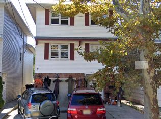 158 W 17th St FLOOR 2, Bayonne, NJ 07002