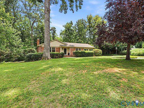 2nd image of 4627 Arrowhead Rd