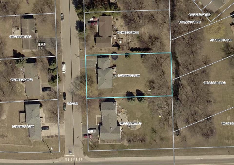 2nd image of 721 Schubert Dr