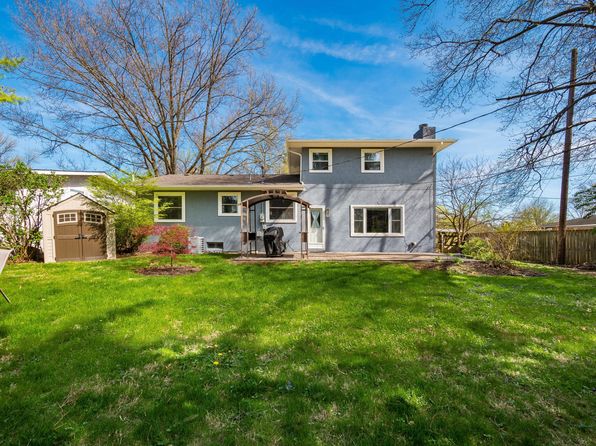 975 Kennington Ave, Columbus, OH 43220