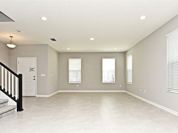 2nd image of 607 Cheval Ln