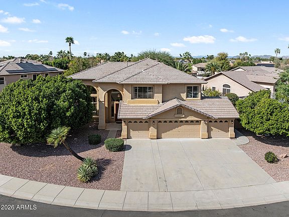 3rd image of 6740 W ANGELA Drive