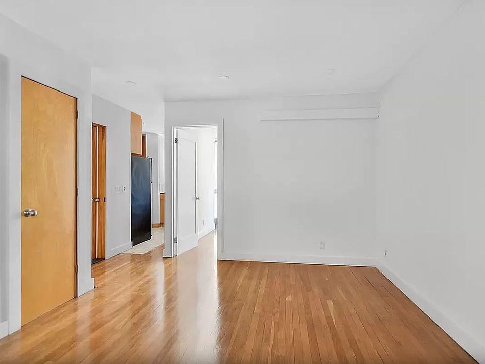 1st image of 157 Lexington Ave APT 5B