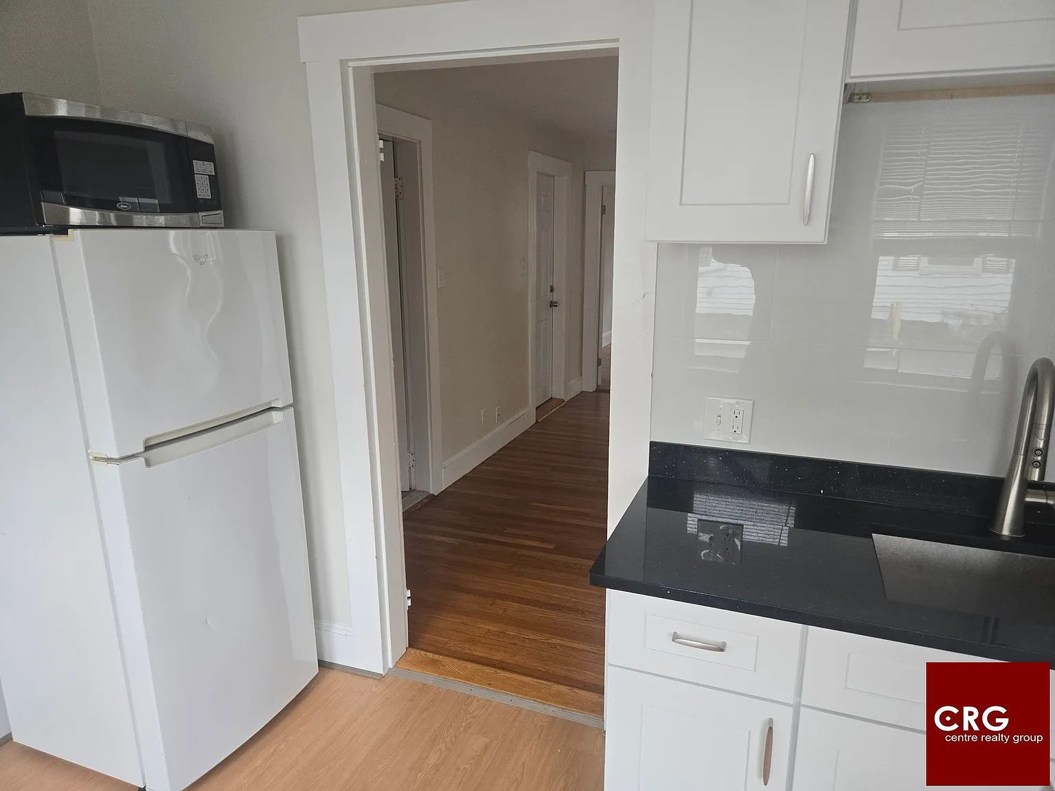 1 bed, 1.0 bath, 650 sqft, $2,000 — Photo 2