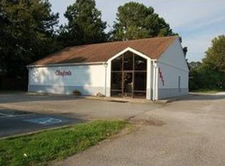 1811 Hodges Ferry Rd, Portsmouth, VA 23701