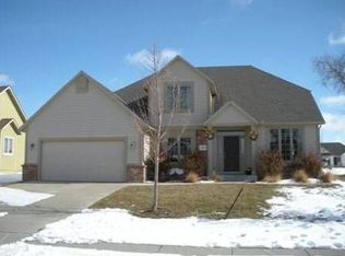 1128 Sawhill Dr, Lawrence, KS 66049