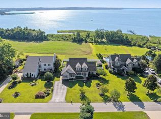 9420 River View Rd, Broomes Island, MD 20615
