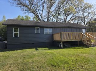 380 Church St, Epworth, GA 30541