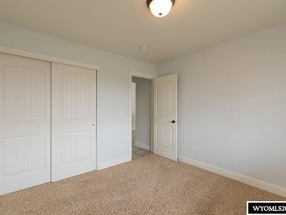 3rd image of 3417 Bristol Ave