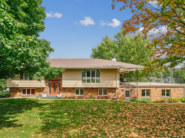 15024 270th St, Long Grove, IA 52756