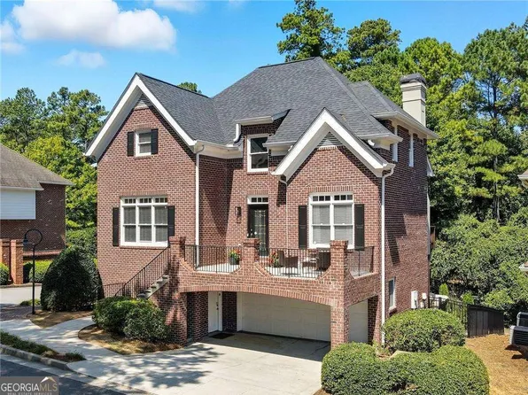 1154 Fairway Gdns NE, Atlanta, GA 30319