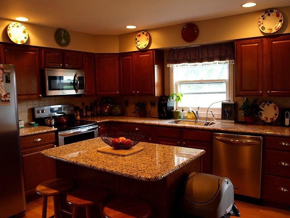2nd image of 13667 Saubee Rd